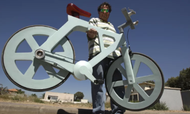 Cardboard bicycle can change the world, says Israeli inventor